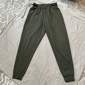Aday Sunday Morning jogger moss green S